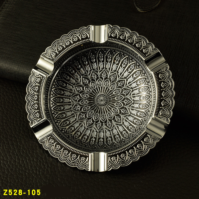 Vintage Pattern Ashtray Metal - Image 5